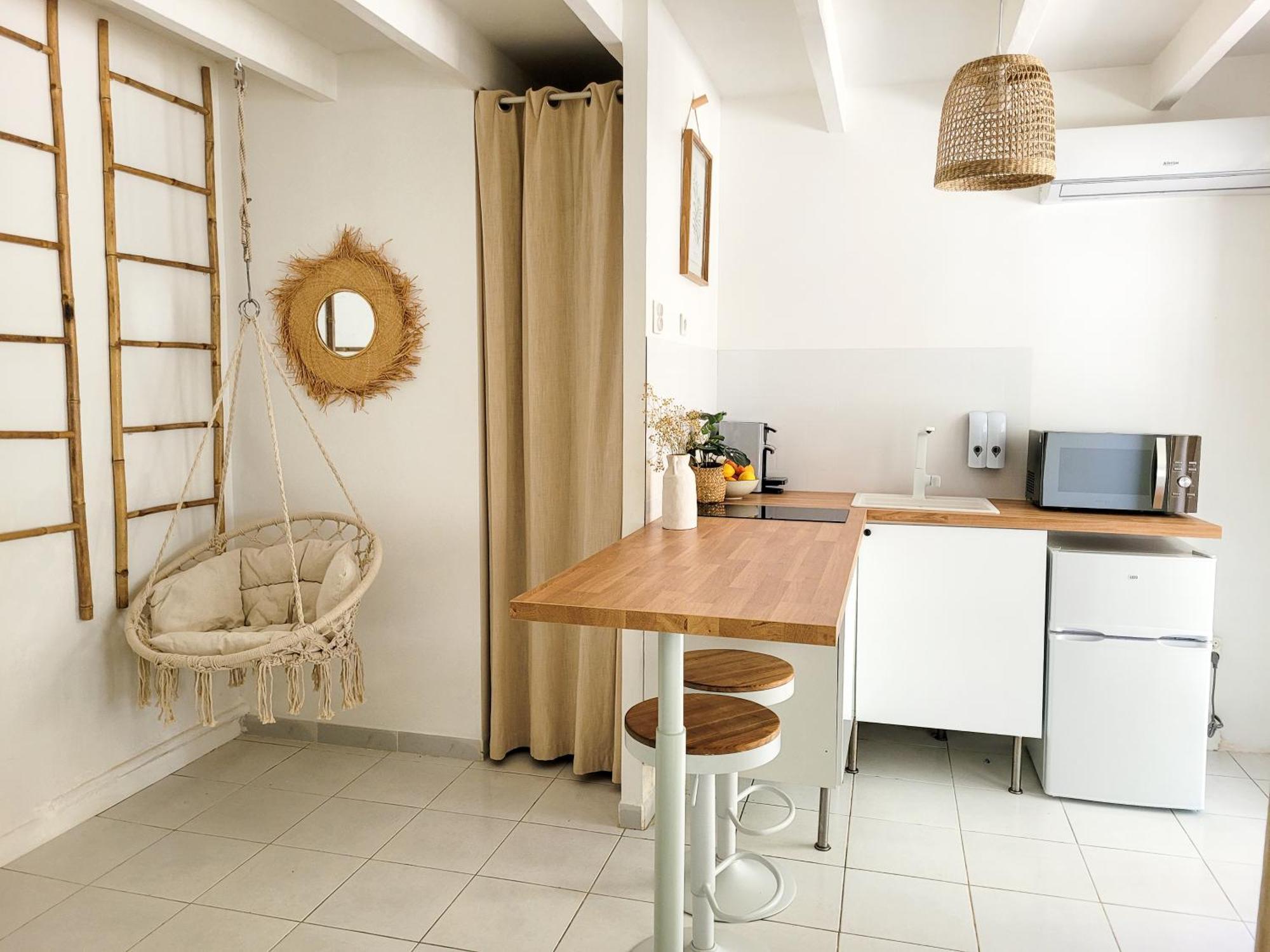 Studio Double Climatise Avec Terrasse - Proche Tram & Centre Montpellier Exteriér fotografie